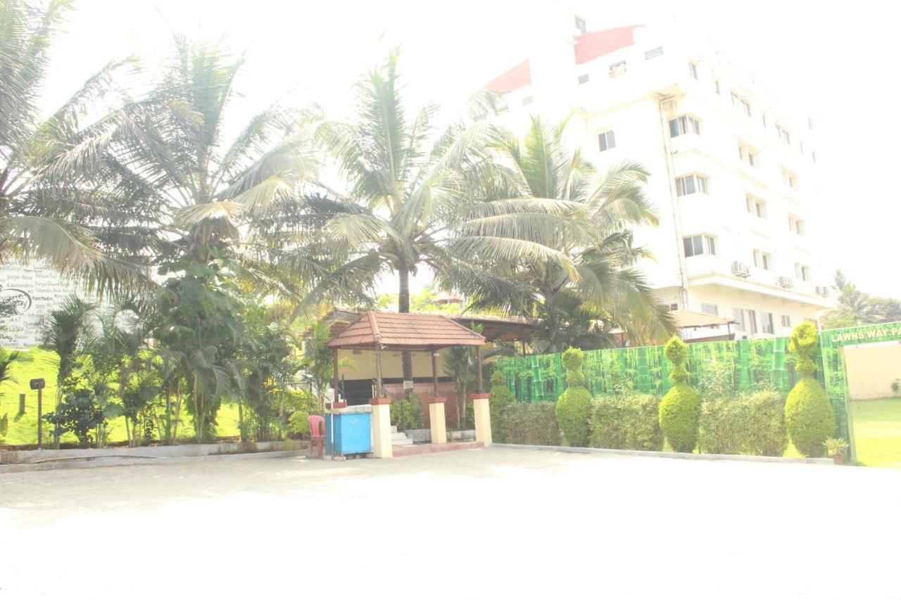 Hotel Stay By The Way Mysore Exterior photo